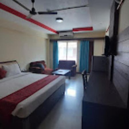 Blue Lily Beach Resort Пурі Екстер'єр фото